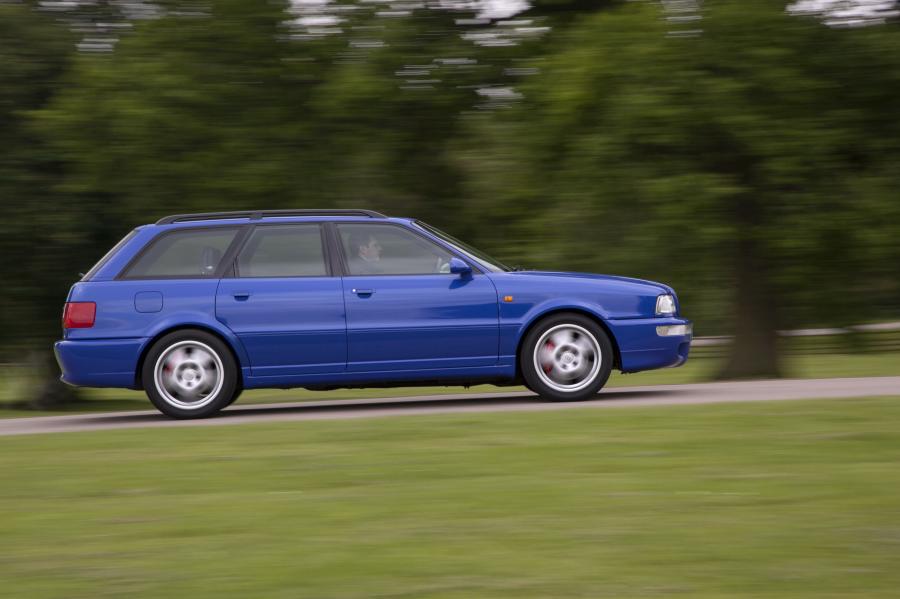  Audi RS2 (8C, B4) 1994 года  (UK) (фото 14 из 18)
